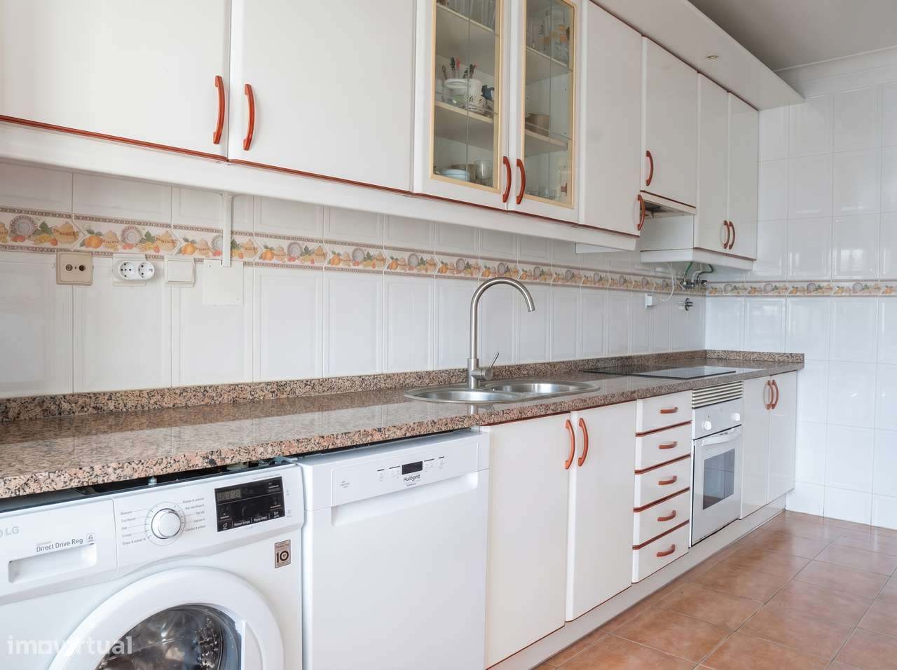 T3 com varanda, garagem, localização privilegiada e 128 m²!-7