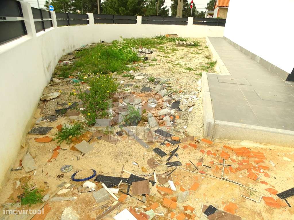 Moradia Térrea 'PRONTA'T3 com Garagem e Piscina Quinta do Anjo, Pal...-11