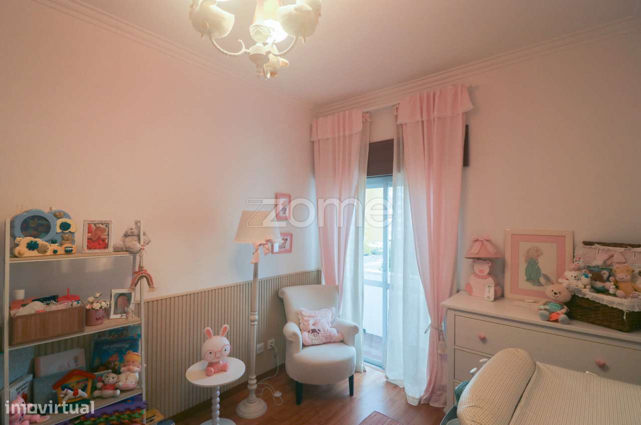 Apartamento T2 em Mem-Martins renovado - Grande imagem: 5/24