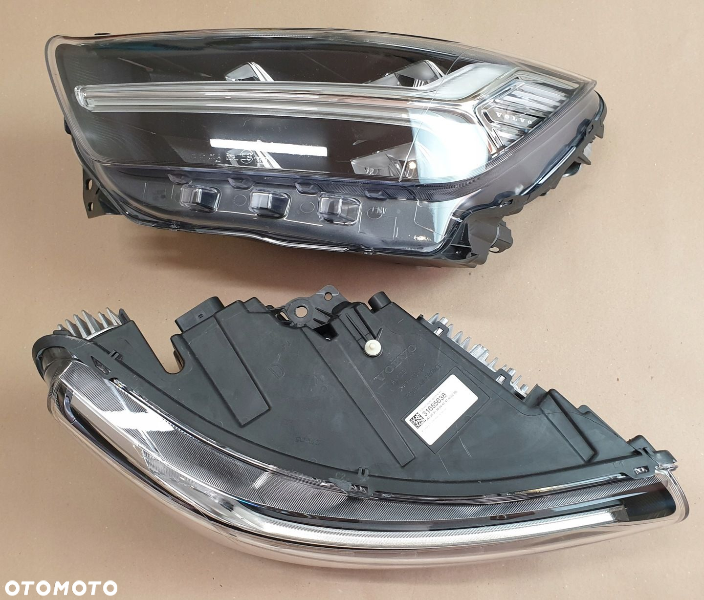 LAMPA PRAWA PRZÓD FULL LED VOLVO XC40 OE UK - 5