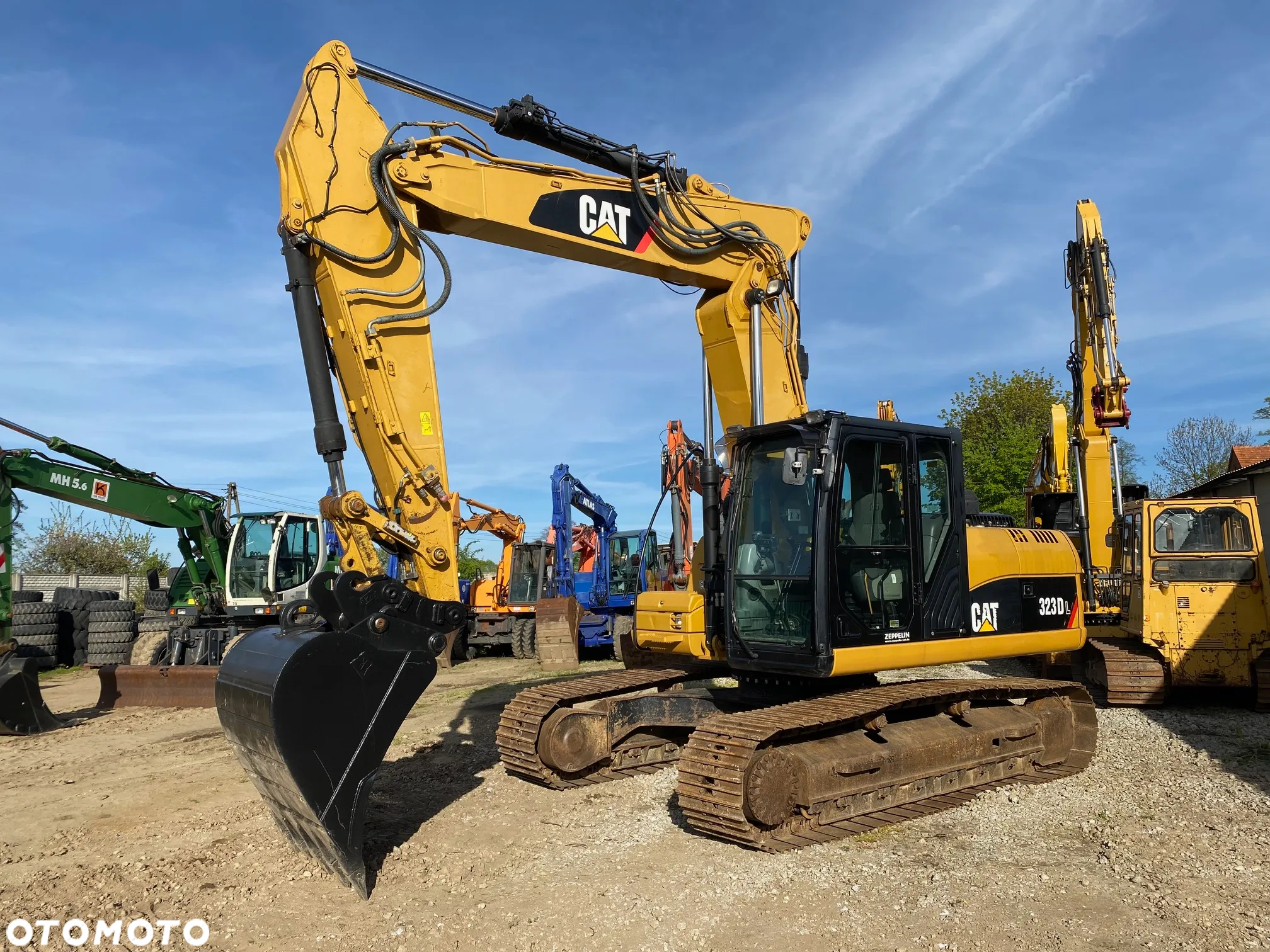 Caterpillar CAT 323 DL, 10900 MTH, RAMIĘ 3X ŁAMANE, Z NIEMIEC, - 13