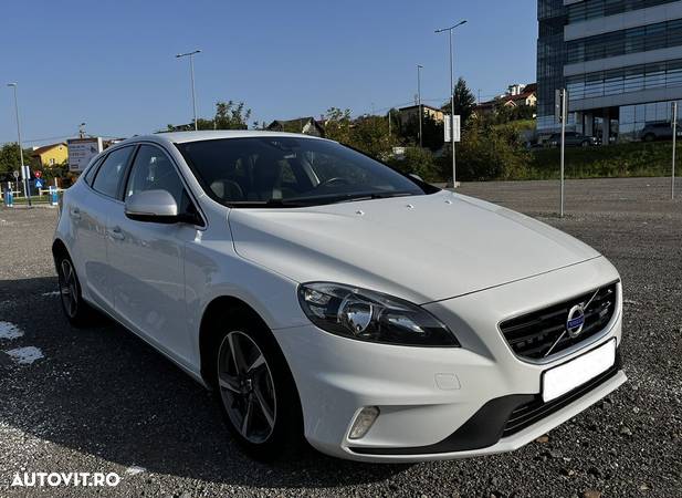 Volvo V40 - 2