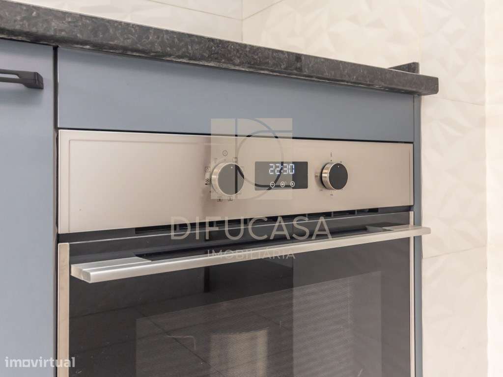 R260_Apartamento T3 Central no Feijó-21