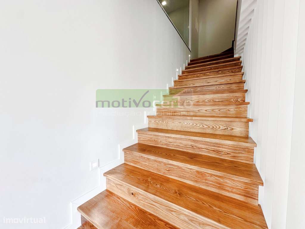 Nova Moradia T3 perto de Belas, Sintra. O Seu Refúgio de Conforto-12