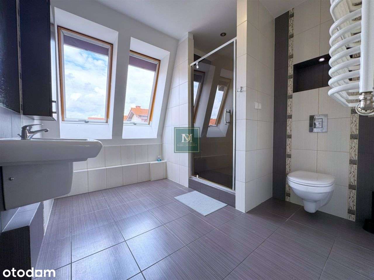 Przestronne Dwupoziomowe Mieszkanie na Duńskiej-11