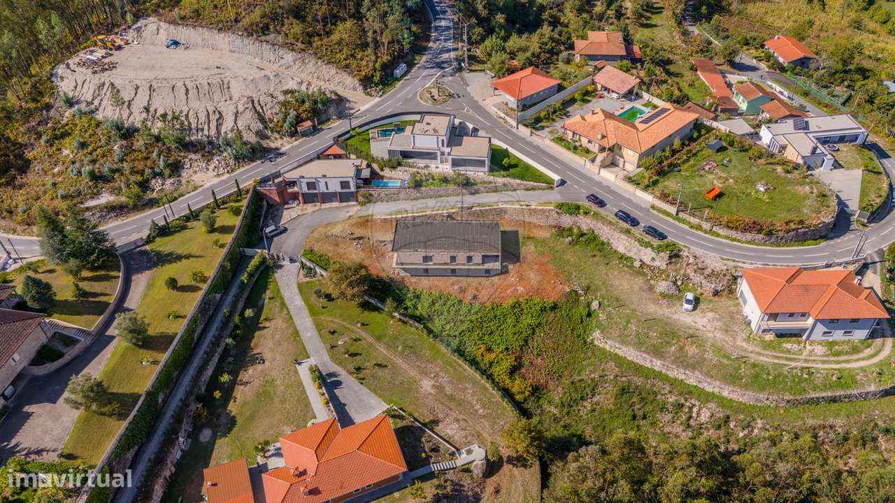 Moradia T4 para venda - Grande imagem: 5/42