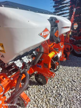 Kuhn KOSMA TS MAIS 6RG 950 - 7