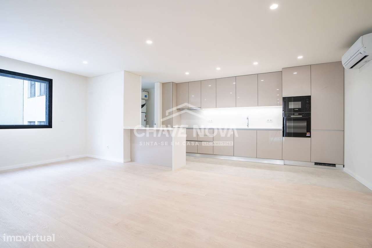 T2 novo piso 1 em Santa Marinha, Gaia - Grande imagem: 3/15