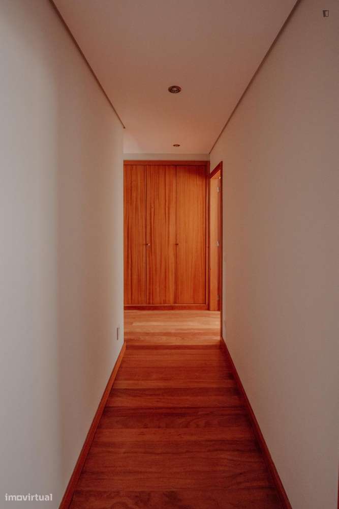 Apartamento com 2 quartos - localizado em Matosinhos Porto - Grande imagem: 4/10