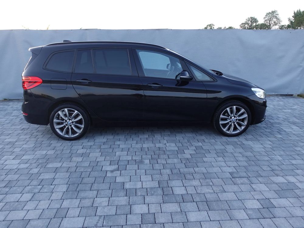 BMW 2 Series 218i Sport Line 2017