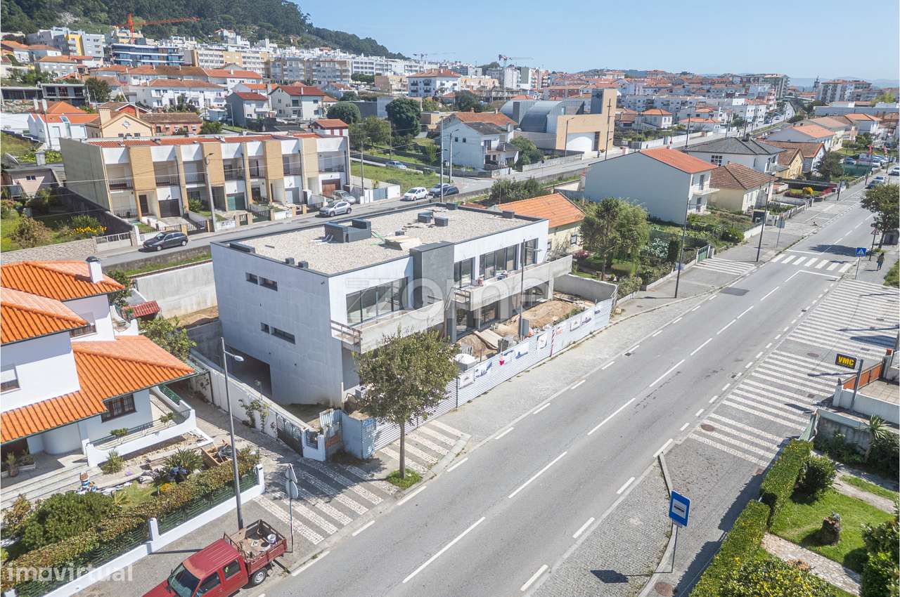 Apartamento T1 - Areosa - Grande imagem: 1/28