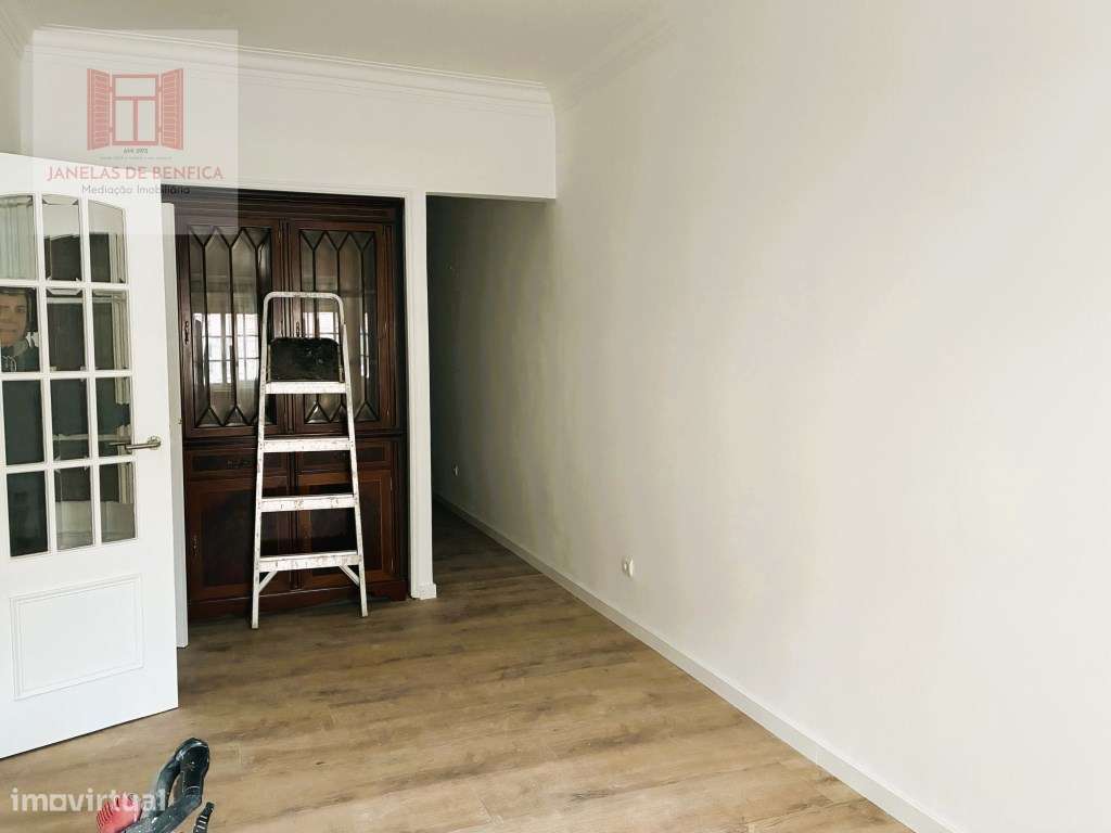 T1+1 São Domingos de Benfica - Lisboa - Grande imagem: 3/17