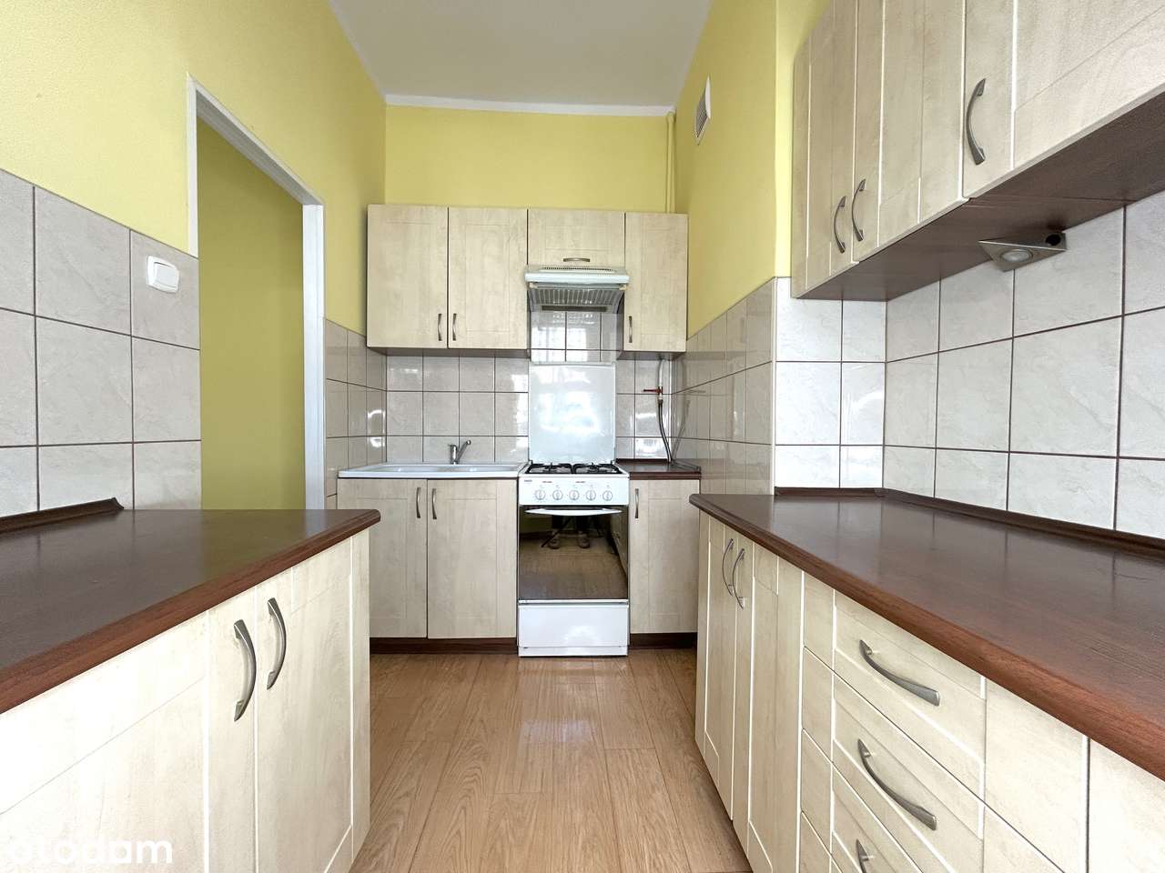 2M|piwnica_wysokie sufity 290 cm|spokojna okolica|TYLKO U NAS!-7