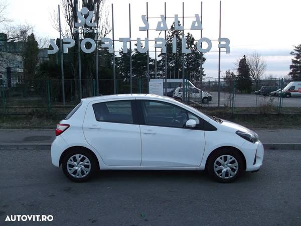 Toyota Yaris 1.5 L VVT-iE Eco - 13