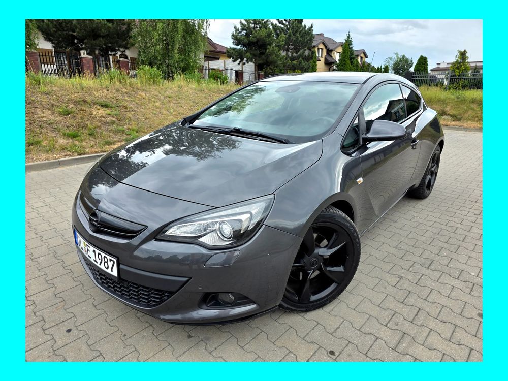 Opel Astra J 2012