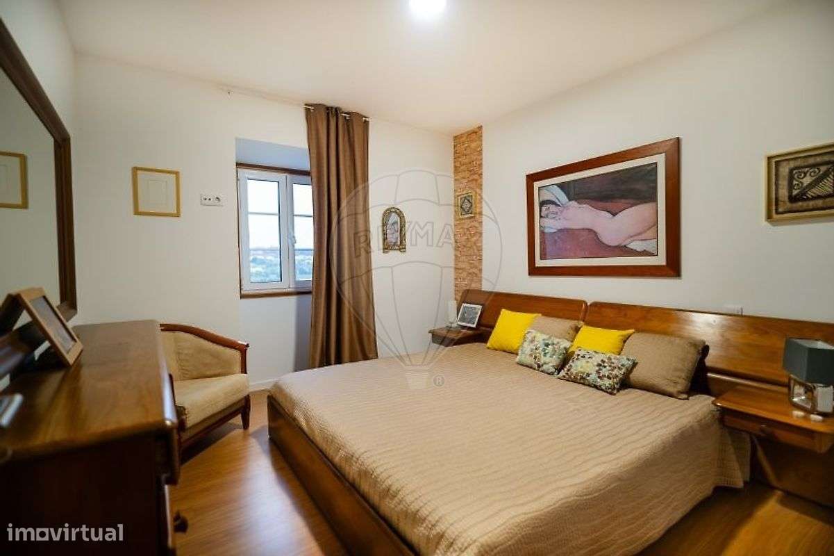 Moradia T5 para venda-10