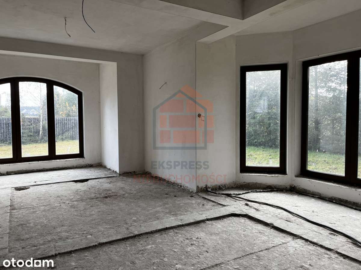 Dwa domy na dużej działce z lasem!-7