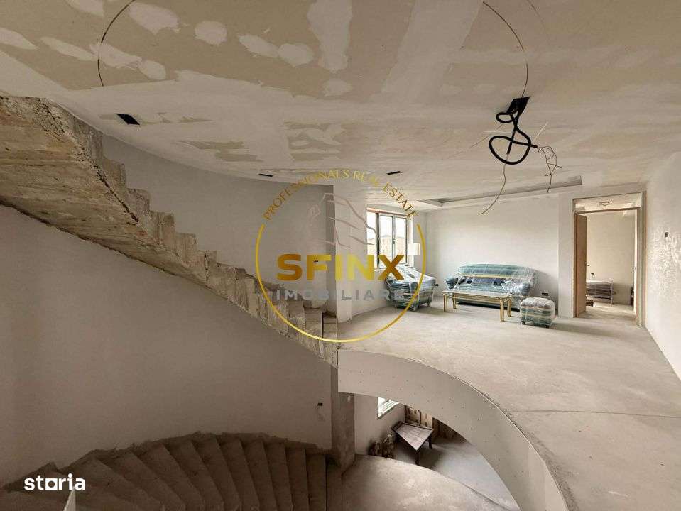 9 camere, piscina exterioara, garaj 5 masini, 516 mp utili, teren 1151-8