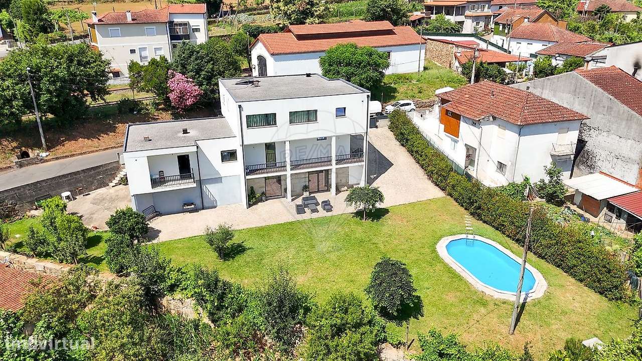 Moradia T5 para venda-42