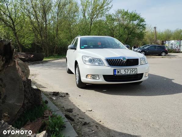 Skoda Octavia 1.6 TDI Ambiente - 15