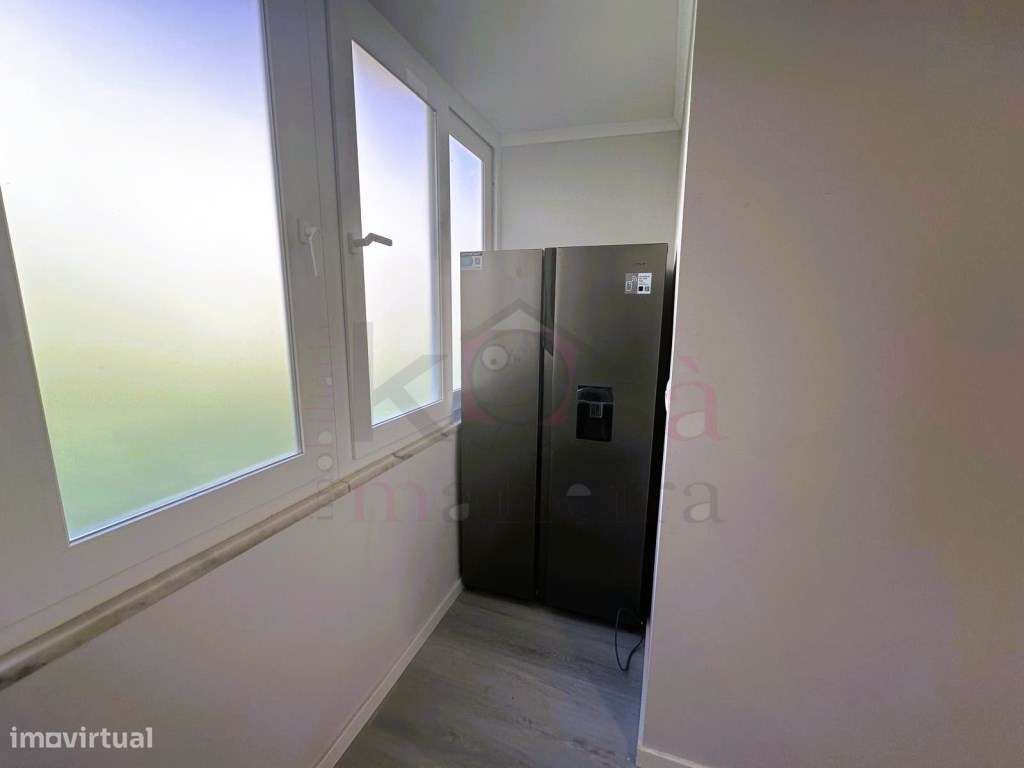 Apartamento T2 R/C em Benfica!-6
