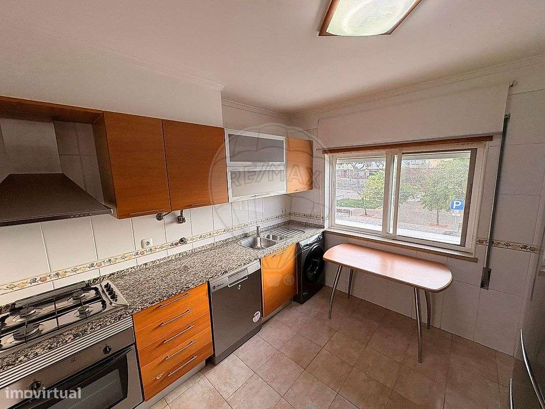 Apartamento T2 para arrendamento - Grande imagem: 4/4