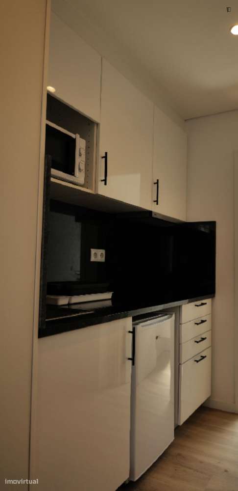 Estúdio - localizado em Paranhos Porto - Grande imagem: 4/7