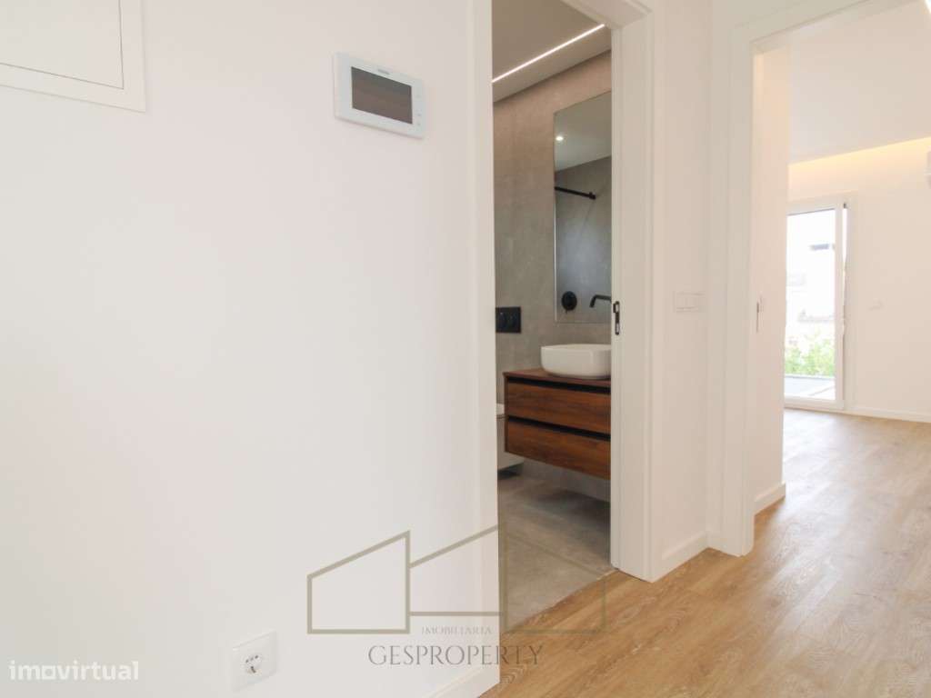 Moradia Isolada T3 com piscina pronta a escriturar na Aroeira-46