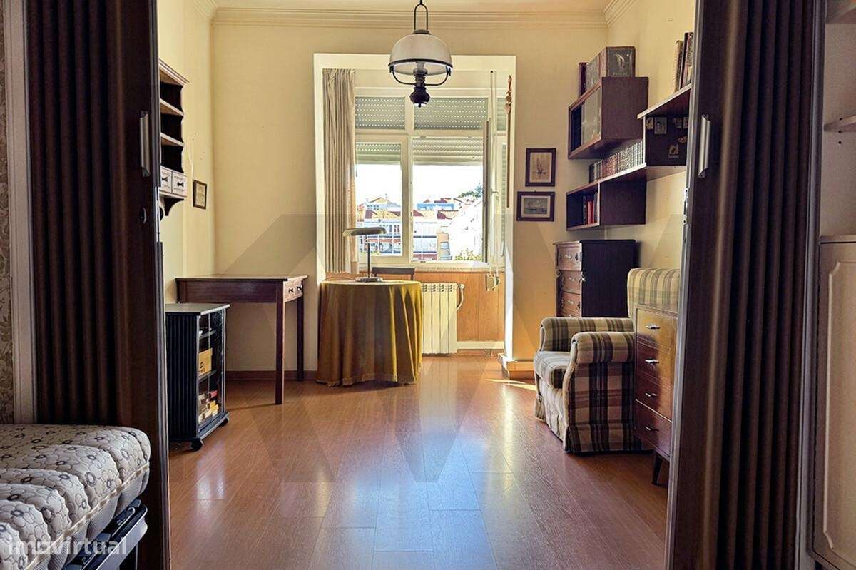 Apartamento T2 Centro Damaia de Cima-9