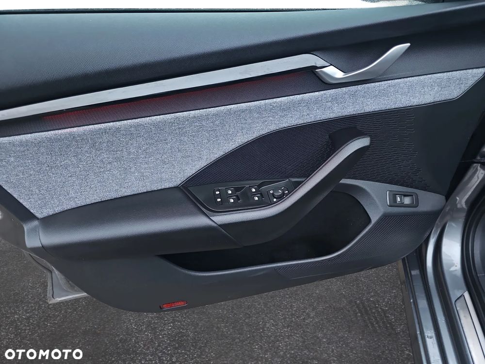 REZERWACJA FV23%,Selection, 2.0TDI 150KM, Salon Polska