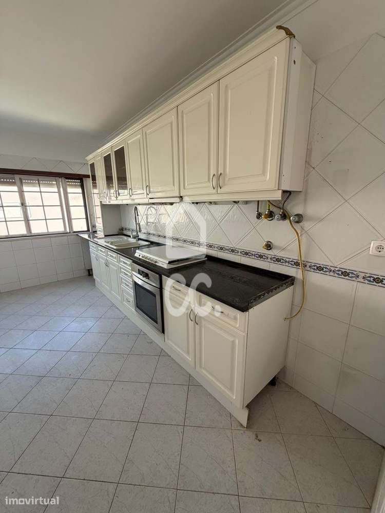 Apartamento T3 no Prior Velho com Vista Rio-10