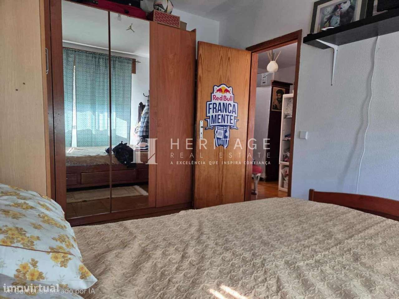 T1 arrendado na Rua Almada Negreiros nº15 em Mem Martins-13