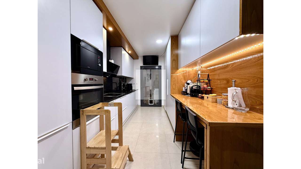Apartamento T3 c/ Garagem-2
