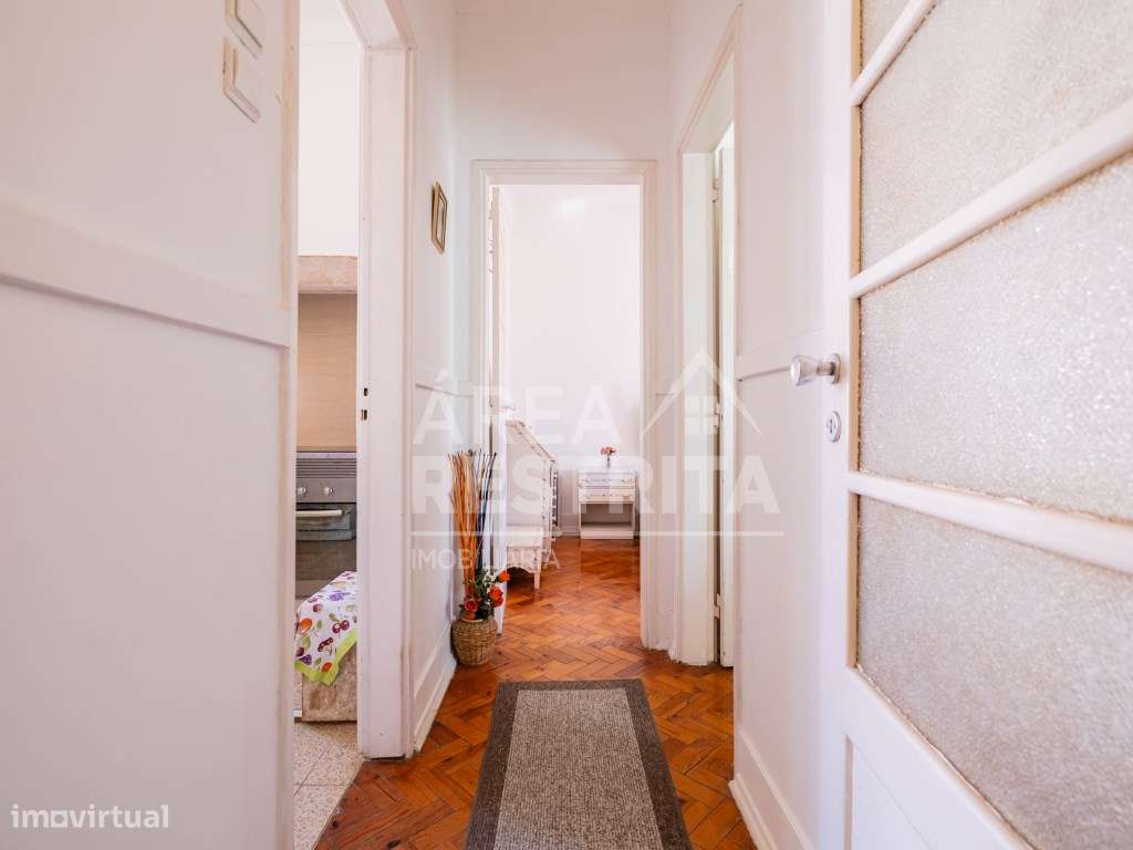 Apartamento T2+1 em Campo de Ourique - Grande imagem: 5/40