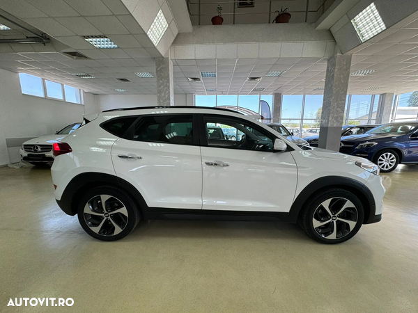 Hyundai Tucson 2.0 CRDi 4WD Automatik Premium - 6