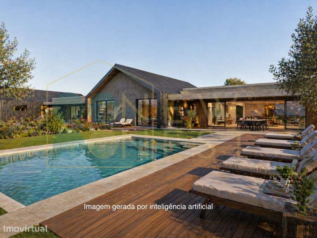 Construa duas casas num terreno único de 12.900m² em Arraiados-3