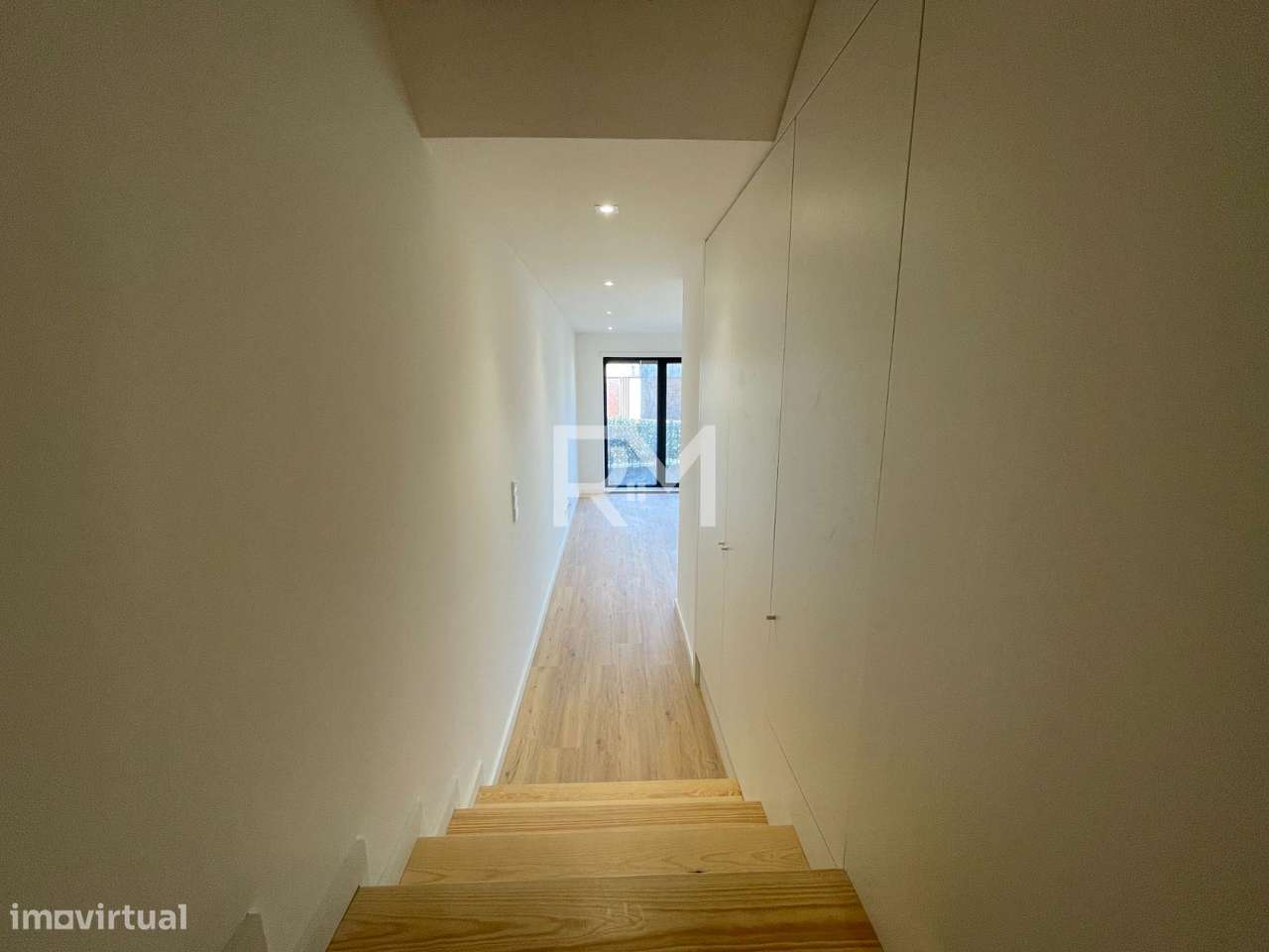 APARTAMENTO T1 COM JARDIM - CORUJEIRA-11