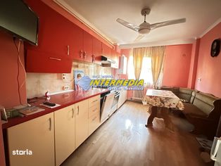 Vanzare Apartament 4 camere CETATE Mercur 2 bai 90 mp cu balcon si pod