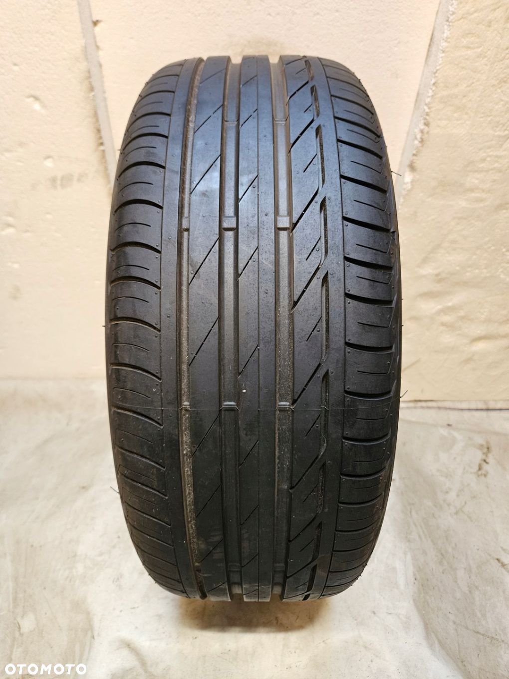 225/50/17 225/50r17 94w Bridgestone turanza t005 RFT - 1