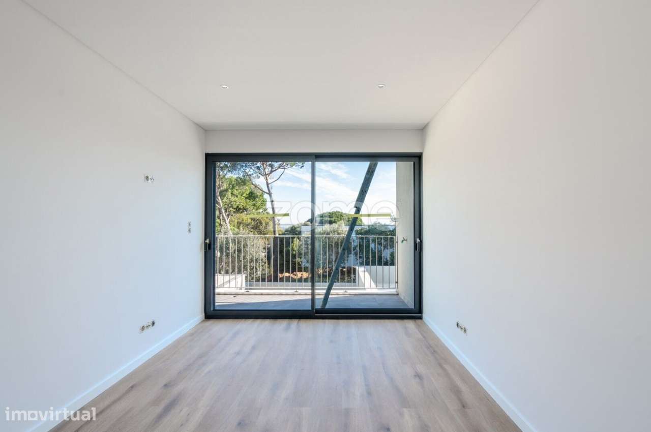 Moradia T3 c/garagem e piscina aquecida, a 15 mins de Lisboa / Cascais-14