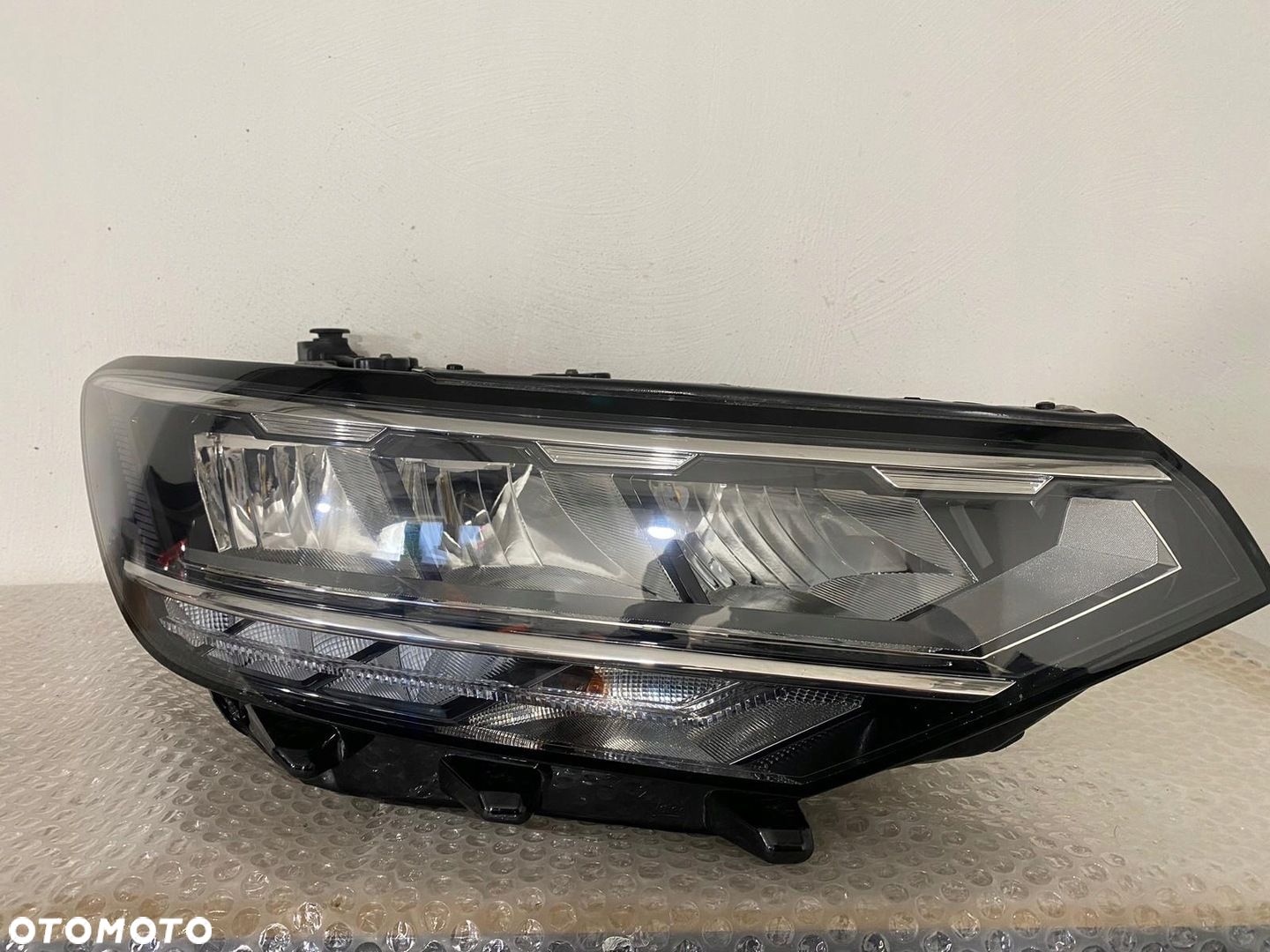 Vw Passat b8 lift lampa przód prawa full led idealna - 1