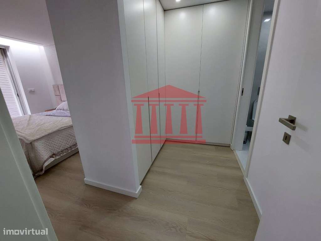 APARTAMENTO T3 C/ GARAGEM-10