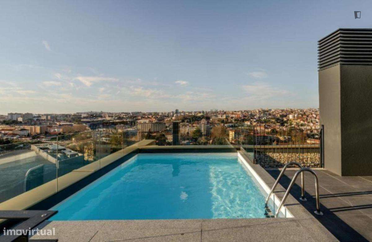 Estúdio - localizado em Paranhos Porto - Grande imagem: 2/6