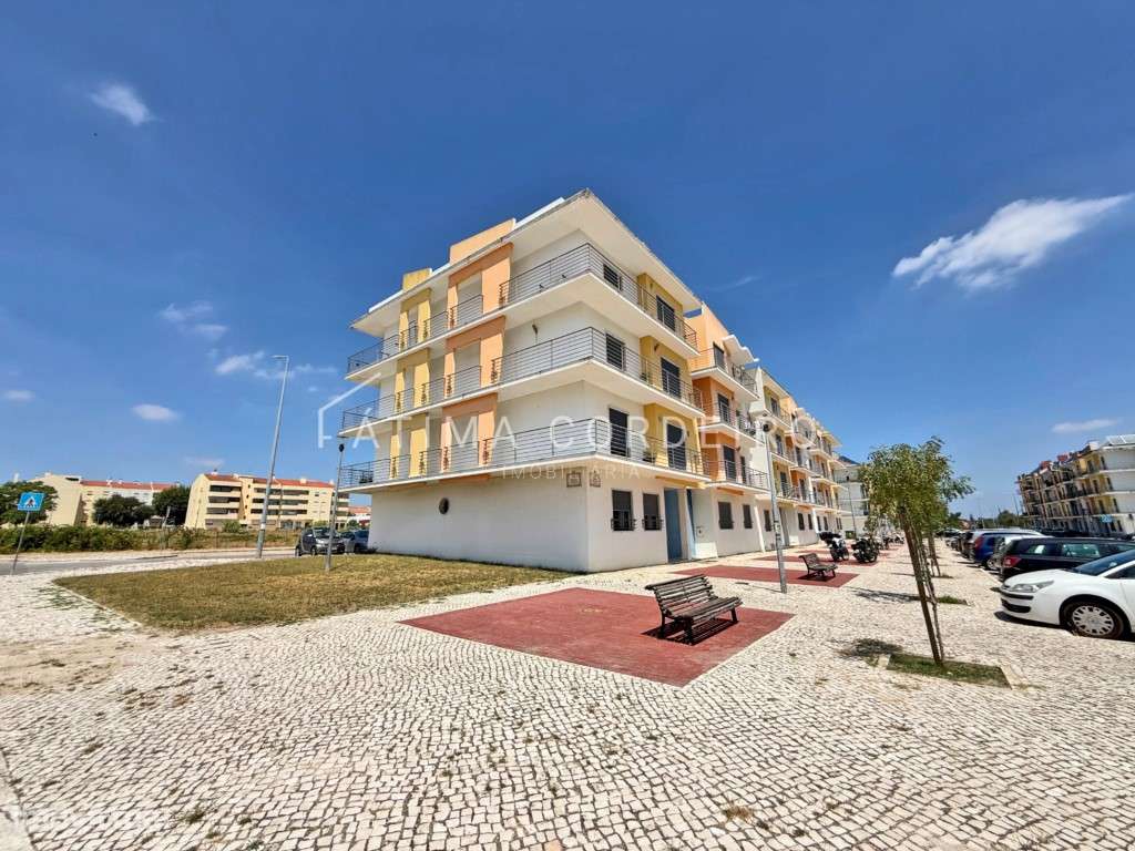 Apartamento T3 com arrecadação no Pinhal Novo-29