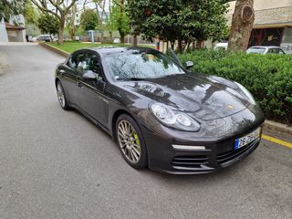 Porsche Panamera S E-Hybrid