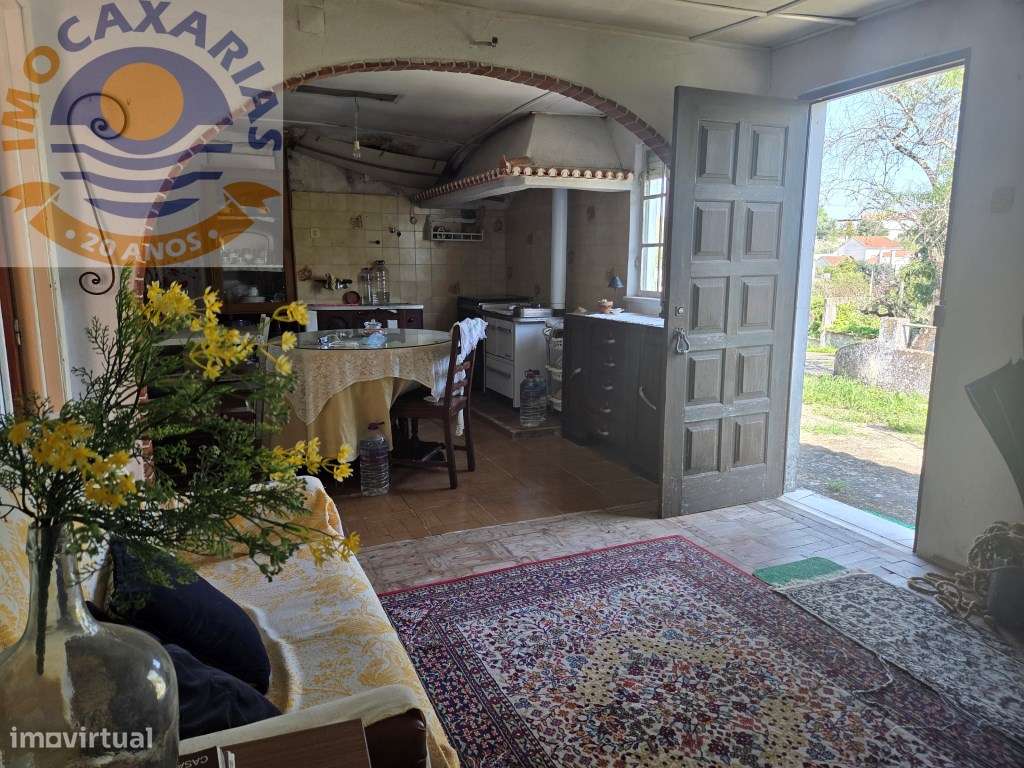 Refúgio Histórico do Séc. XIX: Onde a Tradição se Encontra com a Serra-6