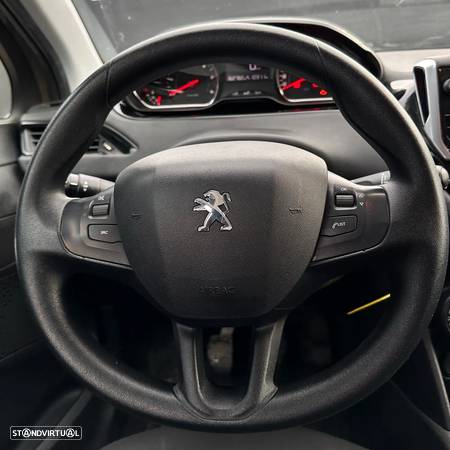 Peugeot 208 1.4 HDi Allure - 6