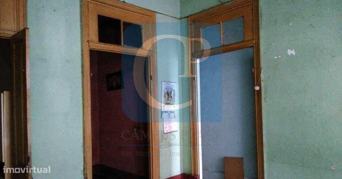 Terreno de duas frentes em Matosinhos, Senhora da Hora - Grande imagem: 2/4