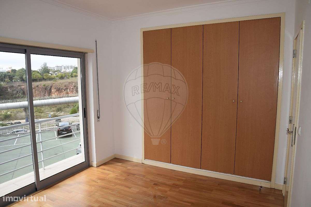 Apartamento T1 para arrendamento - Grande imagem: 5/6