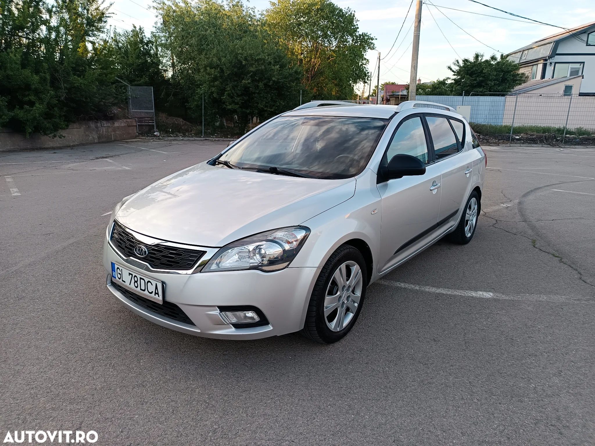 Kia Ceed - 1